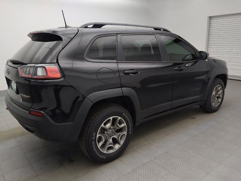 Used 2022 Jeep Cherokee Trailhawk AWD/4WD image 10