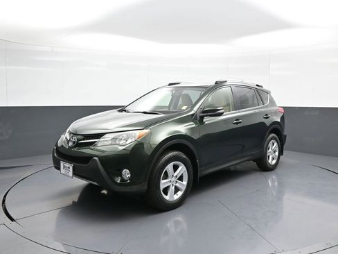 Used 2013 Toyota RAV4 XLE AWD/4WD image 1