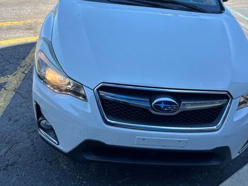 Used 2017 Subaru Crosstrek 2.0i Premium AWD/4WD image 13