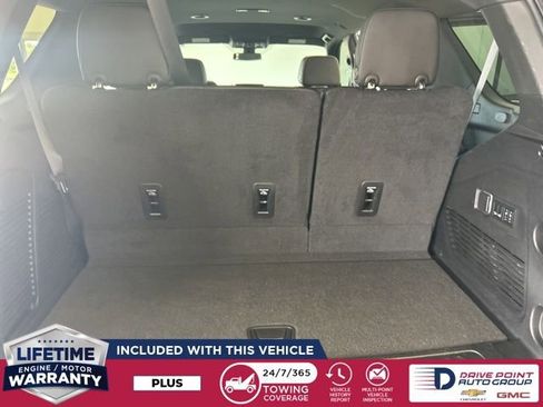 Used 2022 GMC Yukon SLT w/ SLT Luxury Package image 36