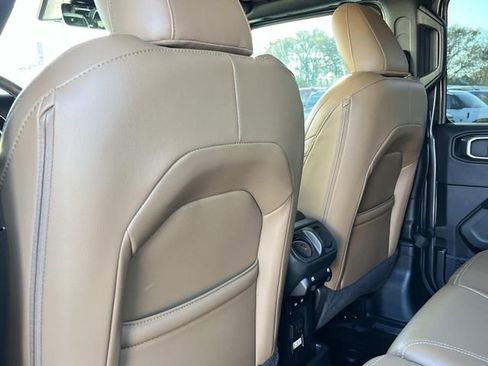 Used 2023 Jeep Wrangler Unlimited Sahara w/ Cold Weather Group image 21