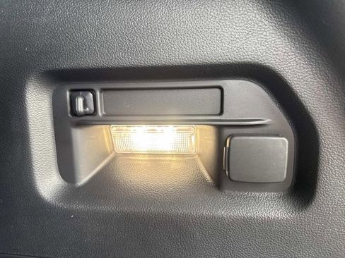 New 2026 Ford Explorer Active w/ Active Comfort Package image 14