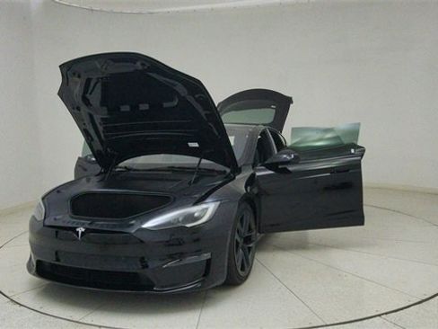 Used 2023 Tesla Model S Standard Range image 71