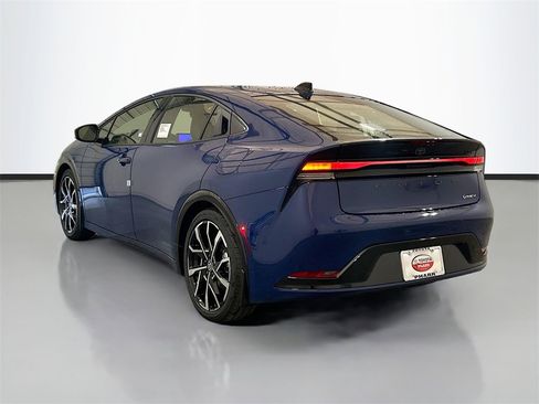 New 2026 Toyota Prius Plug-In Hybrid image 6