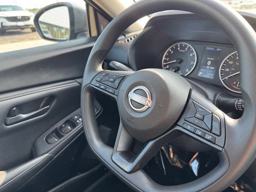 Used 2024 Nissan Sentra S FWD image 19