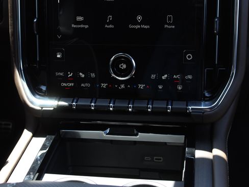 New 2026 GMC Yukon Denali Ultimate AWD/4WD image 26