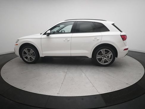 Used 2019 Audi Q5 Prestige AWD/4WD image 24