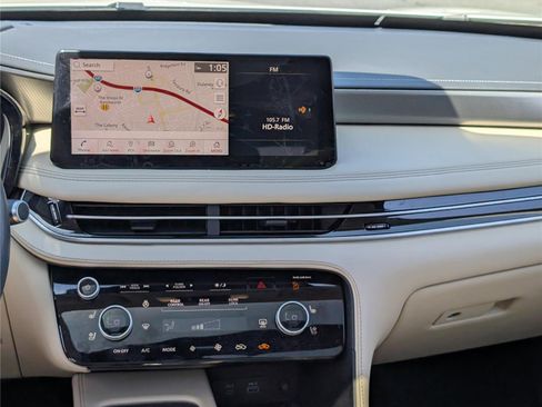 Used 2023 INFINITI QX60 Luxe w/ Cargo Package AWD/4WD image 19
