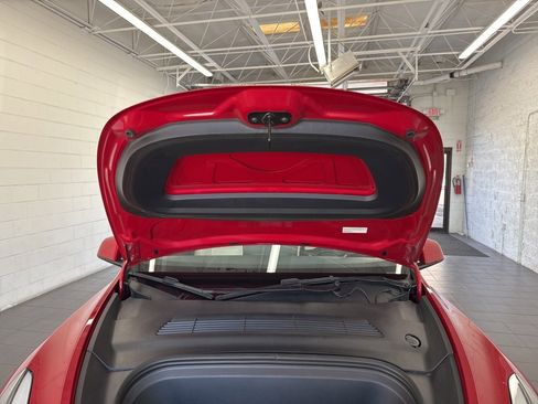 Used 2022 Tesla Model Y Long Range image 15