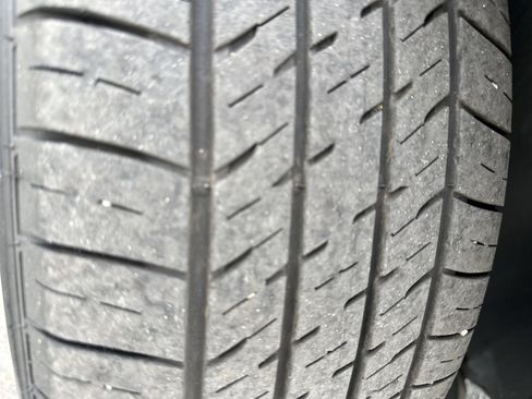 Used 2024 Volkswagen Tiguan S image 9