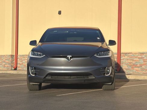 Used 2020 Tesla Model X AWD/4WD image 27