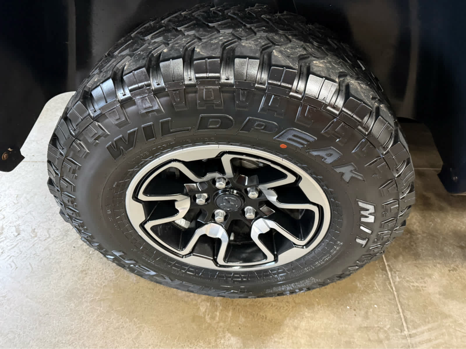 Used 2017 RAM 1500 Rebel w/ Luxury Group AWD/4WD image 34