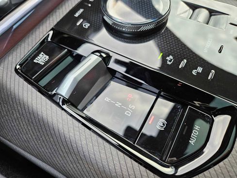 New 2026 BMW X3 xDrive30 w/ Premium Package image 31