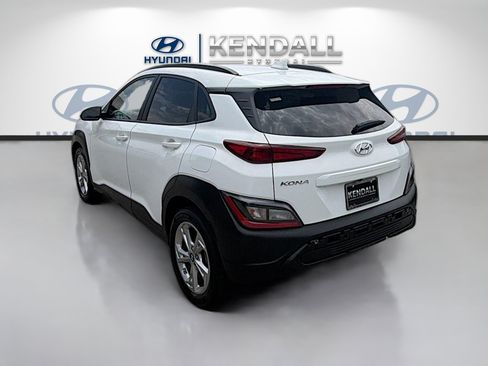 Used 2023 Hyundai Kona SEL w/ Convenience Package FWD image 4