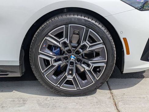 Used 2026 BMW 530i w/ M Sport Package RWD image 25
