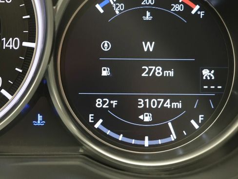 Used 2023 MAZDA CX-9 Touring Plus AWD/4WD image 18