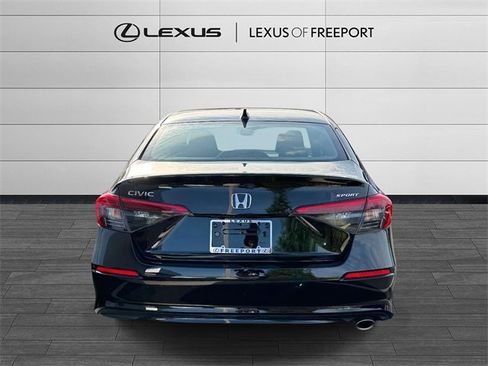 Used 2024 Honda Civic Sport image 6