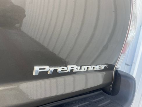 Used 2010 Toyota Tacoma PreRunner image 33
