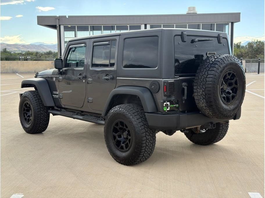 Used 2017 Jeep Wrangler Unlimited Sport w/ Quick Order Package 23S AWD/4WD image 6