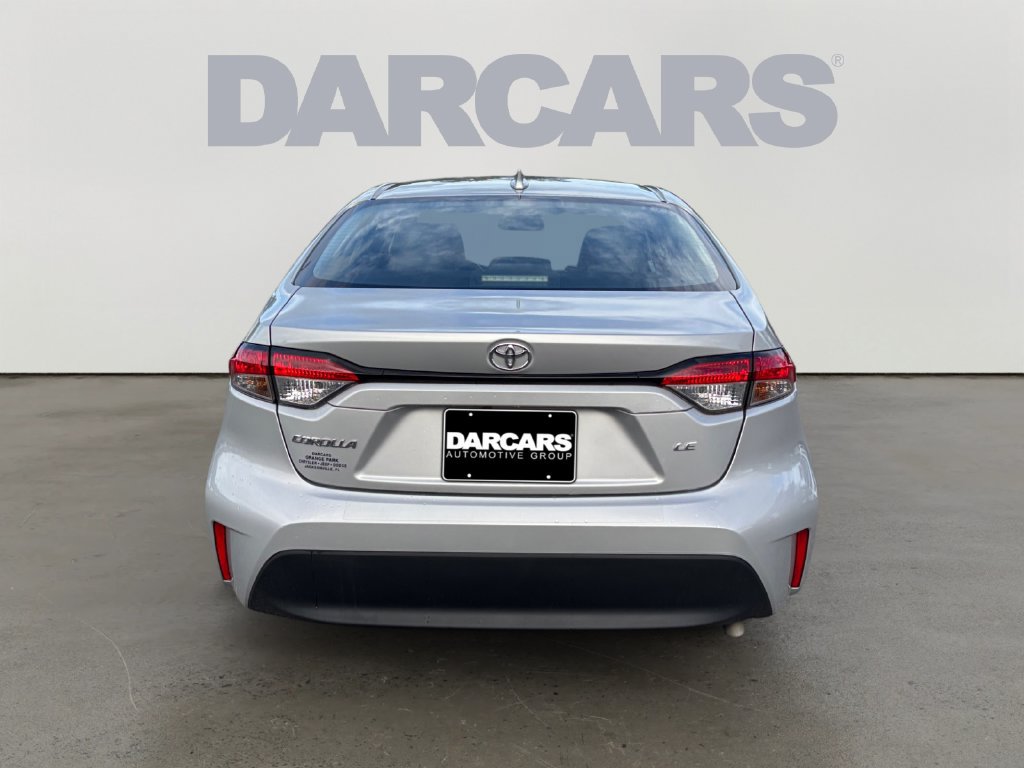 Used 2024 Toyota Corolla LE FWD image 6