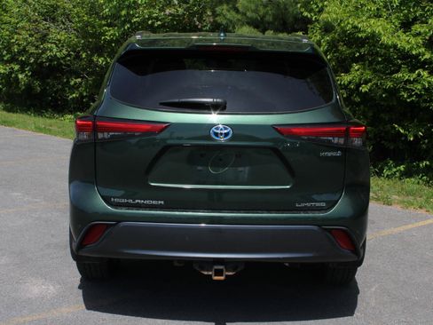 Used 2023 Toyota Highlander Limited AWD/4WD image 6