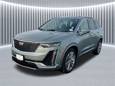 Certified 2024 Cadillac XT6 Premium Luxury w/ LPO, Floor Liner Package image 10