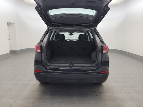 Used 2022 Chevrolet Equinox LS FWD image 29