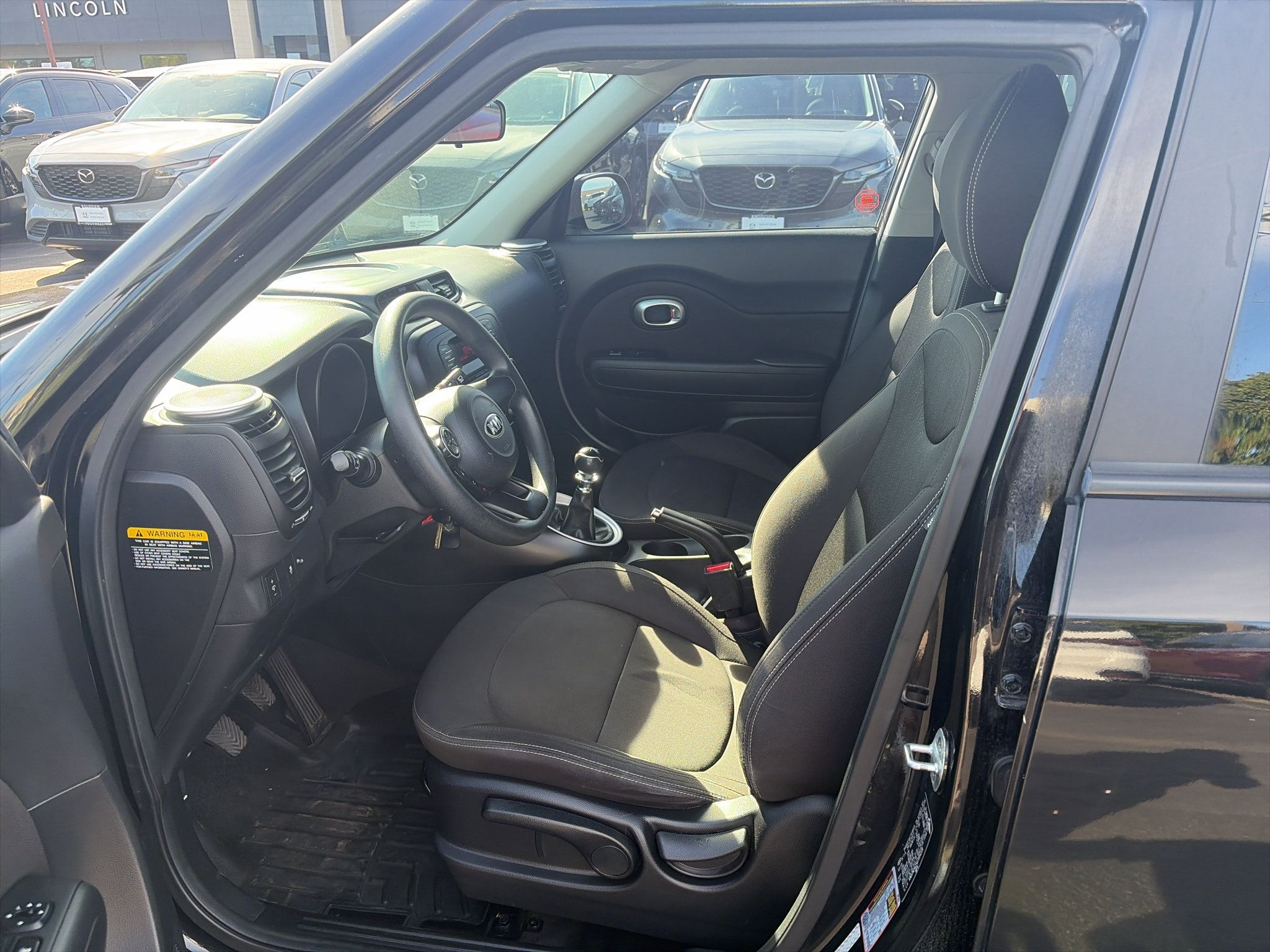 Used 2016 Kia Soul FWD image 11