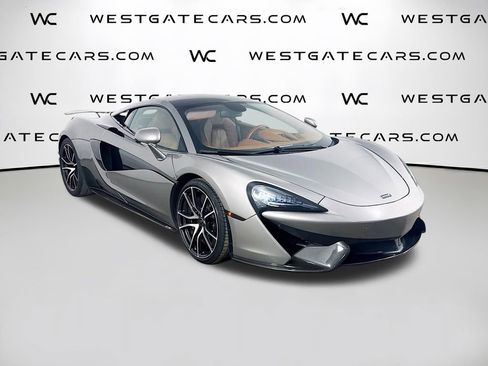 Used 2016 McLaren 570S Coupe image 2