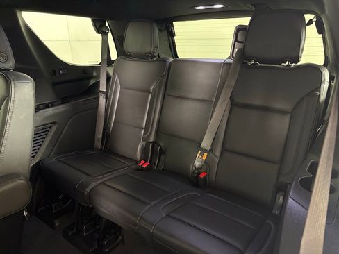 Used 2024 GMC Yukon Denali image 39