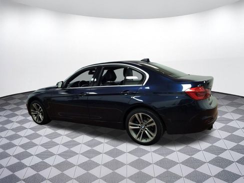 Used 2017 BMW 330i xDrive Sedan image 3