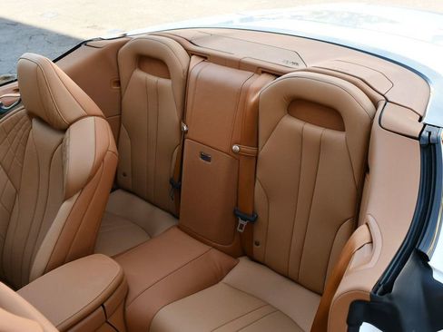 Used 2022 Lexus LC 500 Convertible image 15