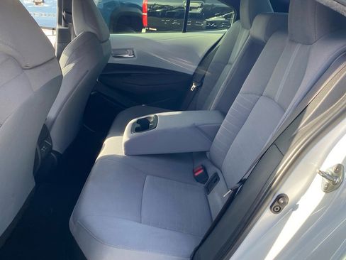 Used 2024 Toyota Corolla SE image 6