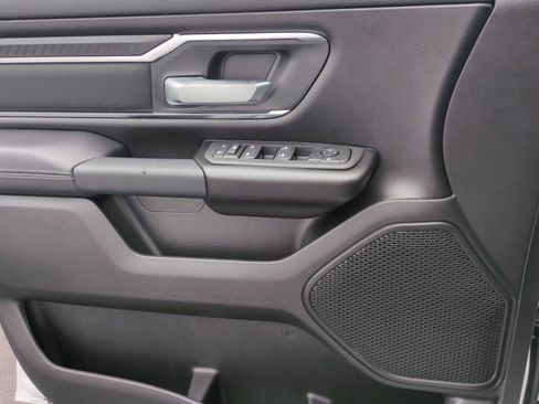 New 2026 RAM 1500 Big Horn AWD/4WD image 13