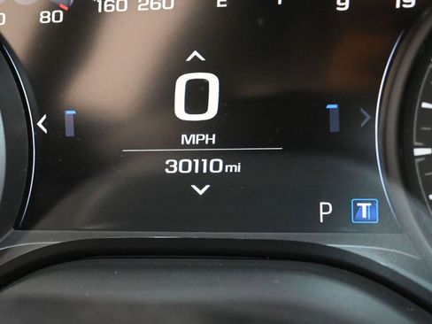 Used 2019 Chevrolet Camaro LT image 31