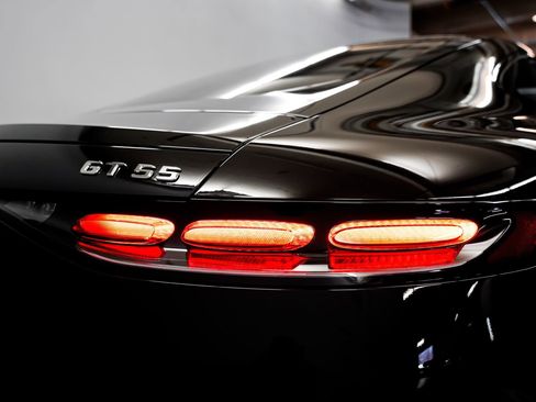 Used 2025 Mercedes-Benz AMG GT 55 image 32