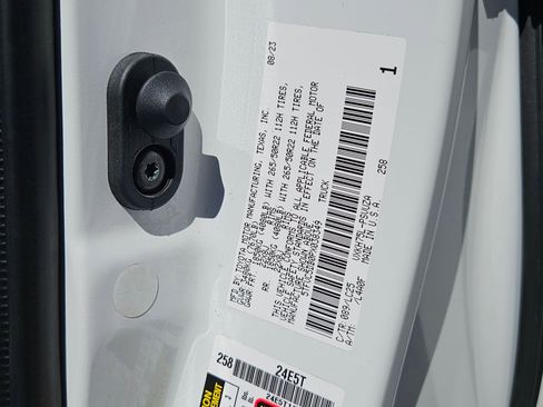 Used 2023 Toyota Tundra Capstone image 27