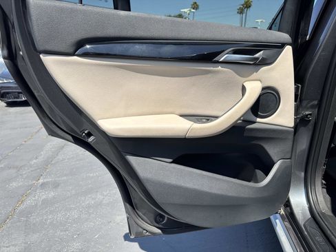 Used 2019 BMW X1 sDrive28i FWD image 25
