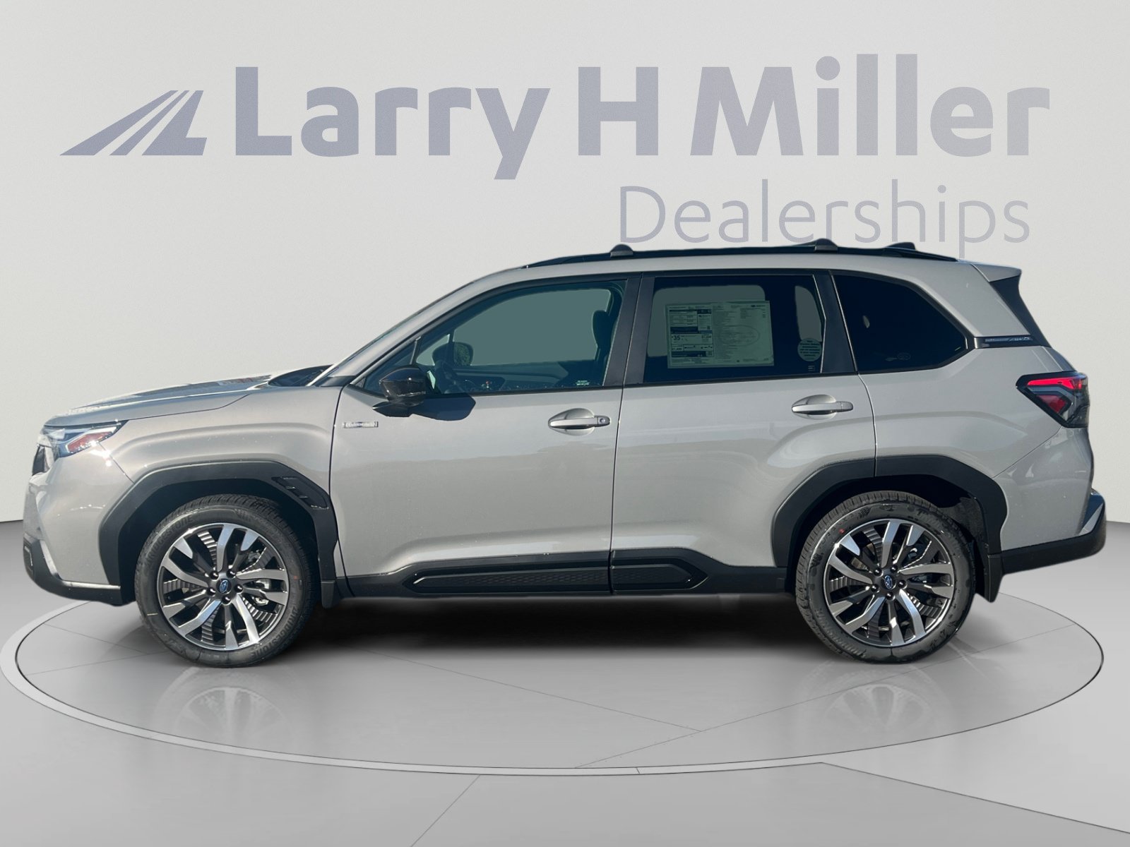 New 2026 Subaru Forester Touring AWD/4WD image 2