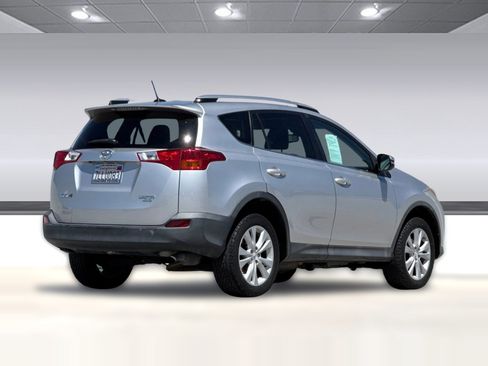 Used 2015 Toyota RAV4 Limited w/ Technology Package AWD/4WD image 3