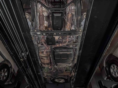 Used 2000 Lexus LX 470 4WD image 14