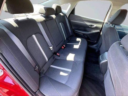Used 2025 Hyundai Sonata SEL FWD image 25