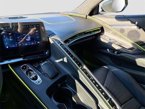 Used 2024 Chevrolet Corvette Z06 w/ Stealth Interior Trim Package image 40