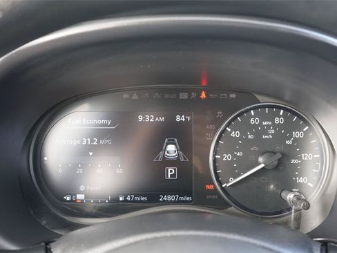 Used 2024 Nissan Kicks SV FWD image 18
