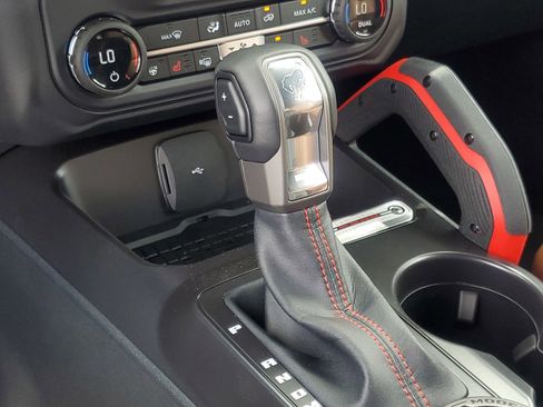 New 2024 Ford Bronco Heritage Edition image 25