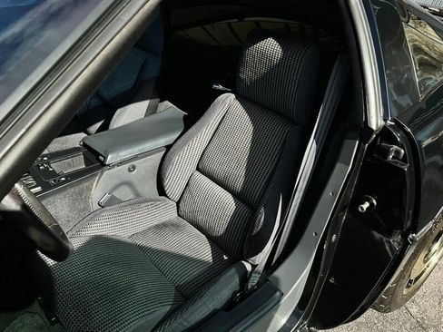 Used 1987 Chevrolet Corvette Coupe image 22