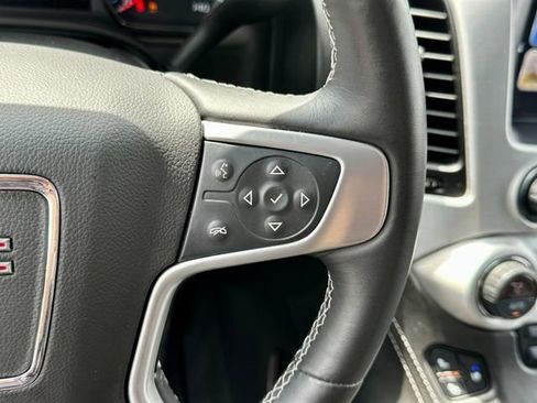 Used 2018 GMC Yukon SLT w/ Open Road Package RWD image 39