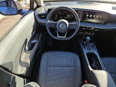 New 2026 Nissan Kicks SV w/ Charging Package image 8