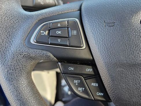 Used 2020 Ford EcoSport S image 23