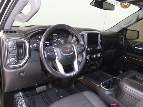 Used 2022 GMC Sierra 1500 Elevation w/ Preferred Package image 26